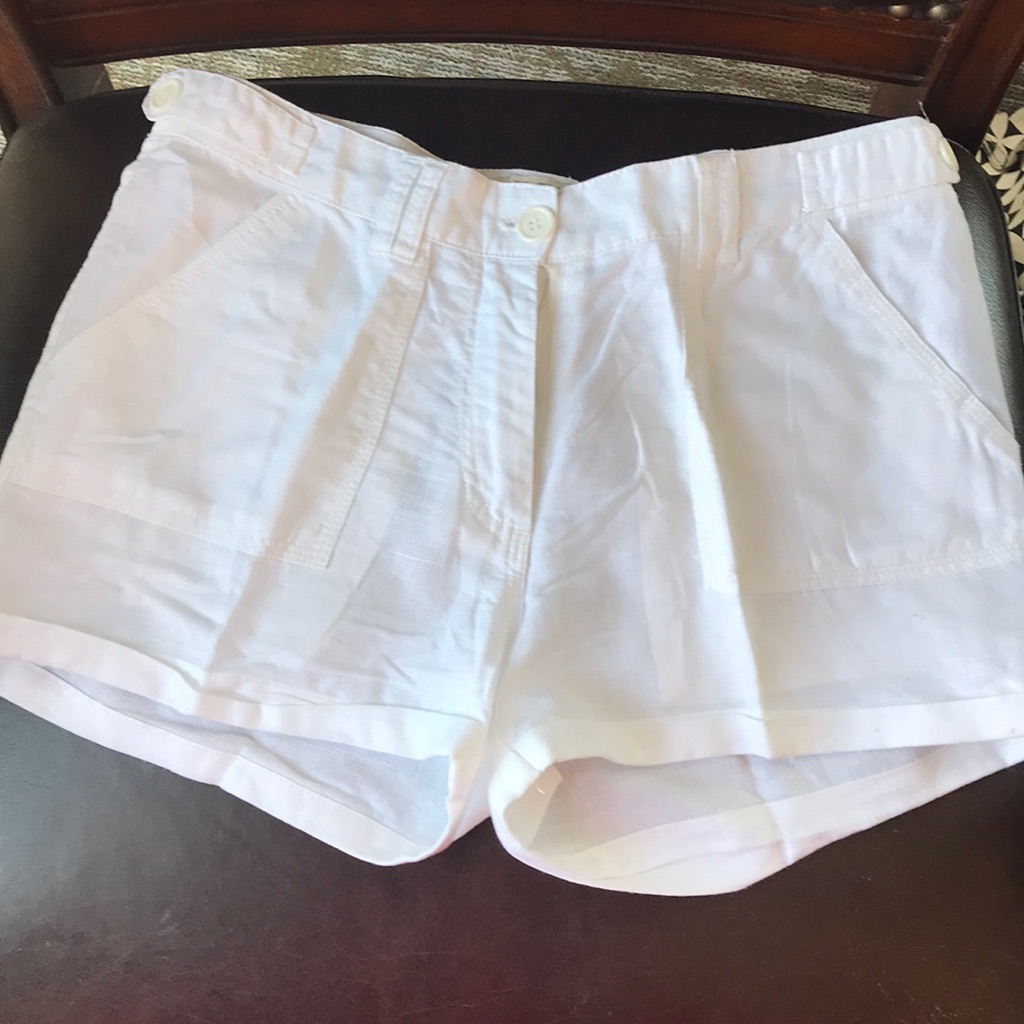 White Linen Shorts Cuffed Nwot